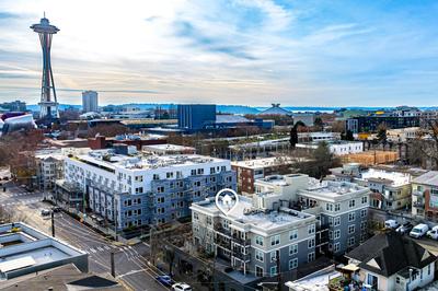 Free Parking - City Views - Near Attractions