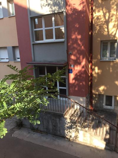 Apartment "Central Sun" with Balcony and Park View