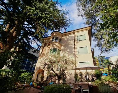 Apartment wildflower in Privatvilla im Herzen Merans