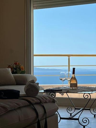 85m2 Stunning Sunset Couple Apartment