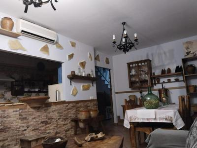Bienvenidos Villa Roki Para información seis3tres 0nueve 0nueve veinte