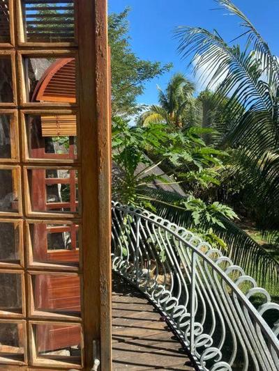 Sega Song Beach House