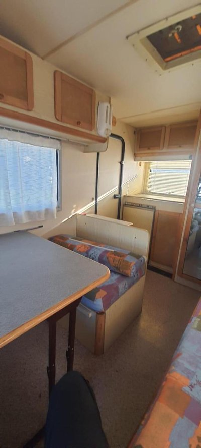Camper estacionadoDucato 10 GRANDUCA
