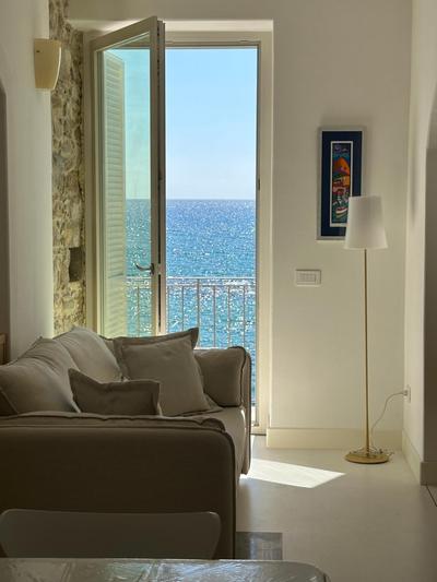 La finestra sul mare