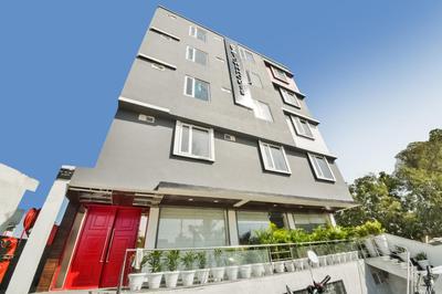 Townhouse Hiren magri