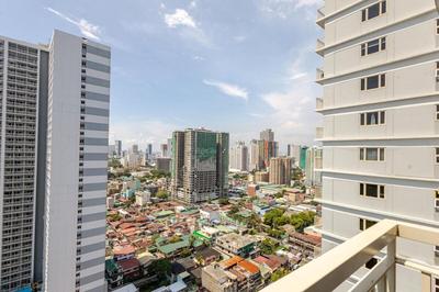 The Prestige Bayview with Balcony