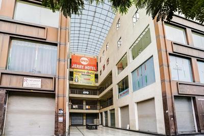 Hotel O Jerry
