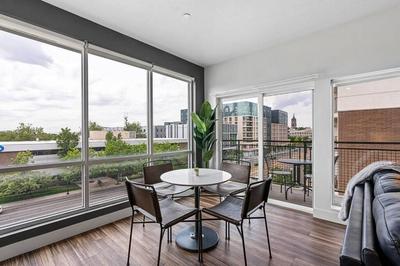 Gorgeous Central City 2BD 2BA