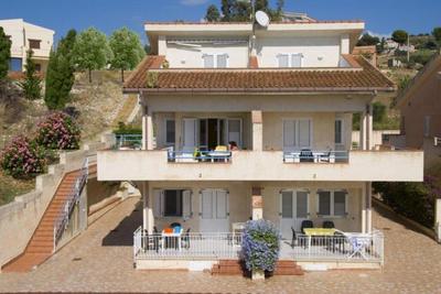 Ruhige Ferienwohnung in Sciacca mit Grill und Terrasse und Meerblick