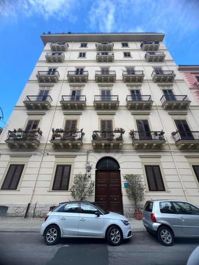Politeama Charming Apartment