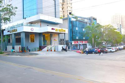 Hotel Dhalia Club- Premium Thane