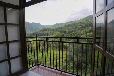 The Papa Resort Ambuluwawa