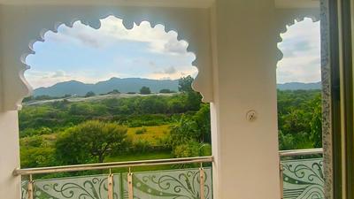 Hotel Mountain Palace With Swimming Pool