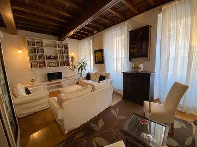 Leonina Luxury Euroform