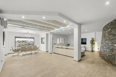 Spacious and Modern 3 Bedroom Retreat with Stunning Sea Views in San Agustin