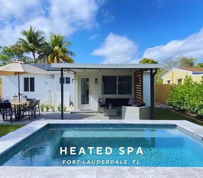 Private Heated Plunge Pool Spa and Secluded Patio - Fort Lauderdale