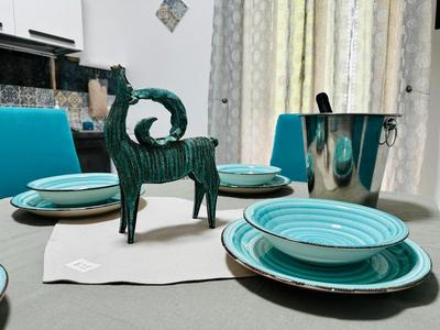 Home Jocy Spacious 3 Bed rooms Apartment with Free Parking Ideal for Groups