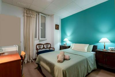 Mirador 1 del Mercado Central - habitacion con baño privado en el centro de la Ciudad Vella