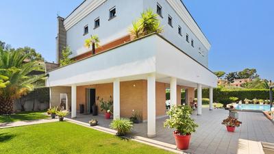 VILLA TIBERIO 6&2, Emma Villas