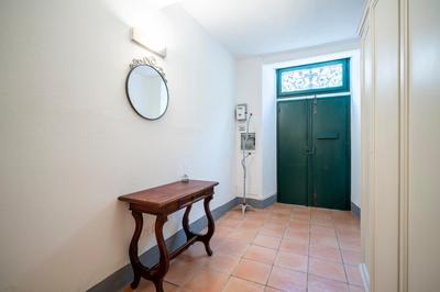 Central Station Apartment with Garden