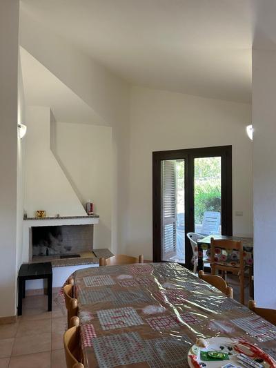 Casa immersa nel verde vicino al mare di Chia