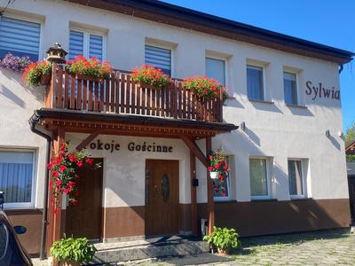 Pokoje Sylwia z aneksami kuchennymi w każdym pokoju