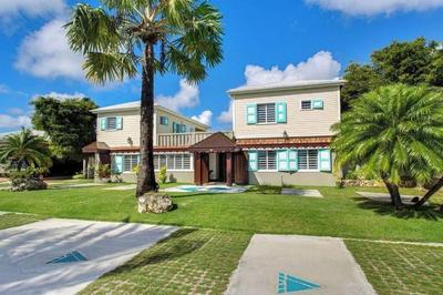 Culturally Luxurious Villa- ViewFort Estate