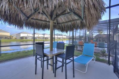 Sports teamLuxurious 14 bed & bowling alley