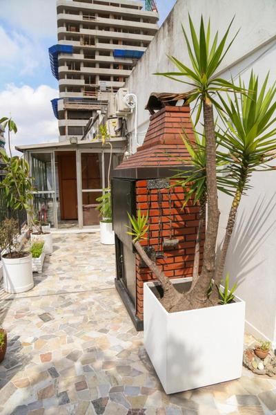 Amplio Departamento 3 dormitorios en Palermo con terraza y parrilla