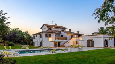 VILLA ARDENTE 12&1, Emma Villas