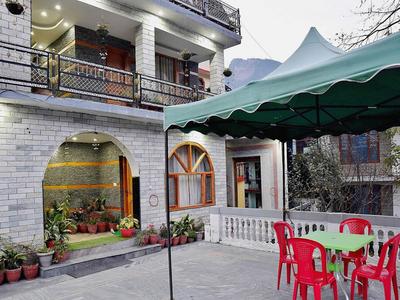 Collection O Whistling Winds