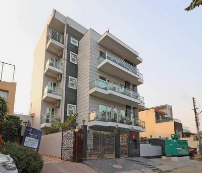 Hotel O V R Residency Near Sri Amruth Chithra Mandira