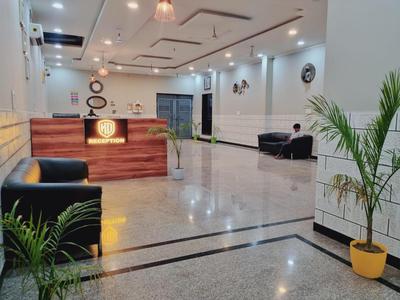 Hotel Sarovar prosperity - Vrindavan Dham