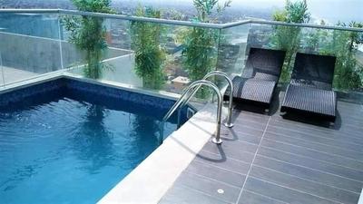 ll mini habitación vista al mar baño compartido