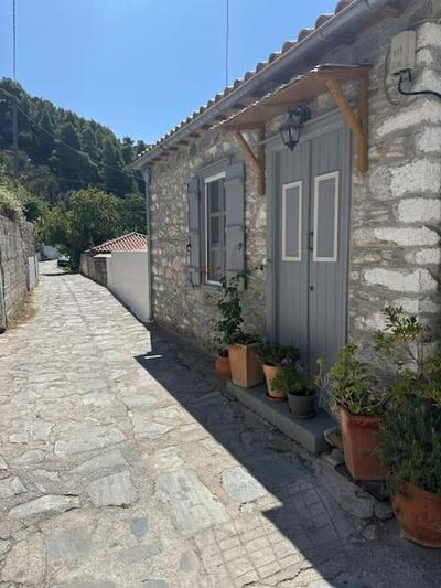 Kalyvaki