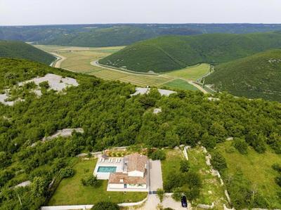 Villa Fortuna - Private Pool and Garden Retreat