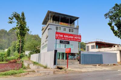 Super Collection O The Kailash Hotel