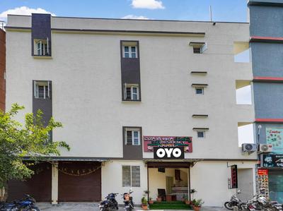 Hotel O SGR Residency