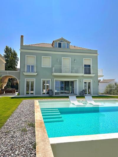 Zeta Luxury Villas