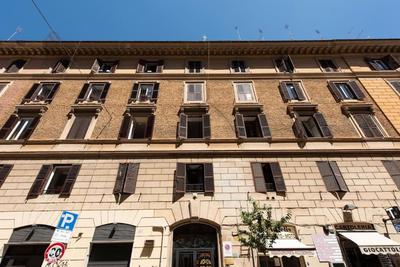 Vatican Scipioni Apartment