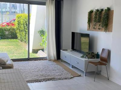 Precioso apartamento en Vanians Garden