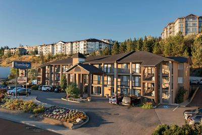 Travelodge by Wyndham Kamloops Mountview