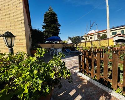 Romano House