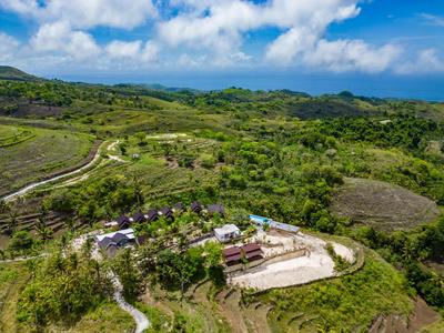 Nusa Penida Pini Sentana