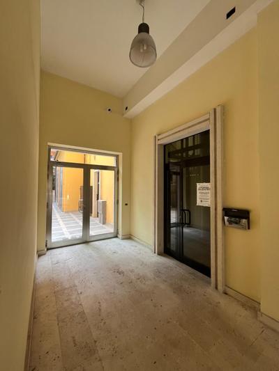 Intero Appartamento In Centro Città, Corso Mazzini