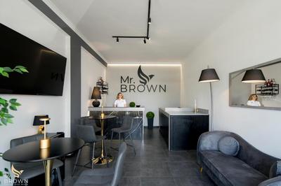 Mr Brown Home and suites