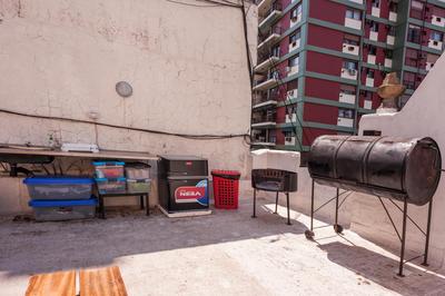 Maison Depla with rooftop, Jacuzzi, pool, and BBQ