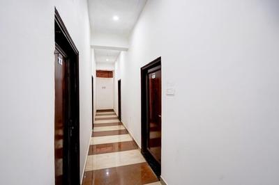 OYO Hotel Moon