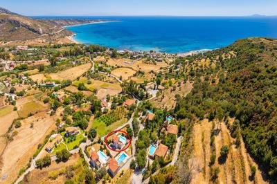 Villa Kostis