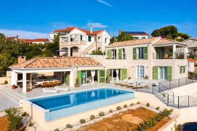 Villa Brachia